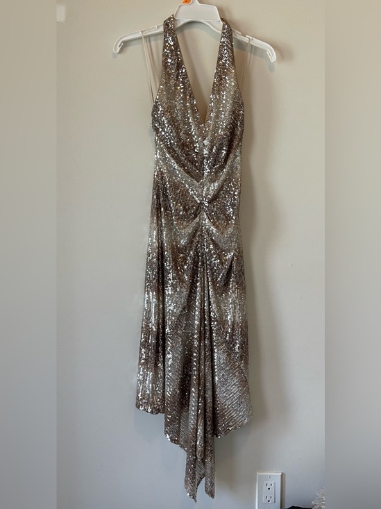 Badgley Mischka Dresses & Skirts - EUC- Badgley Mischka designer Gold Asymmetrical prom formal sequin Dress size 0